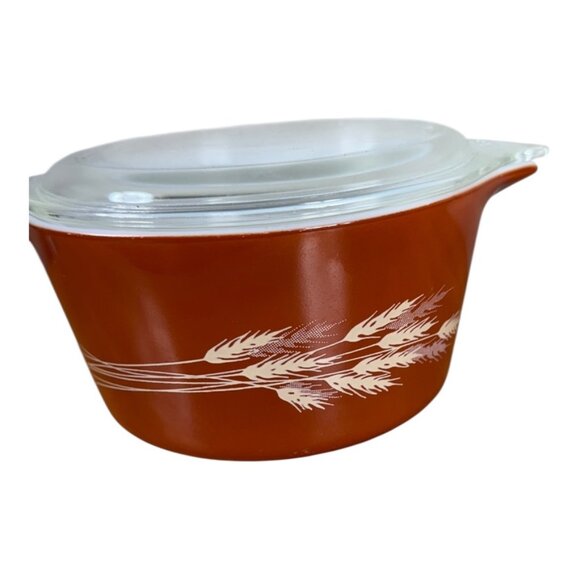 Pyrex Wheat Casserole Dish - Picture 2 of 5